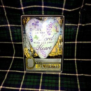 Art Hearts Sculpted Heart